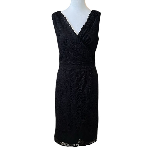 Adrianna Papell Dresses & Skirts - Adrianna Papell Black Lace Dress